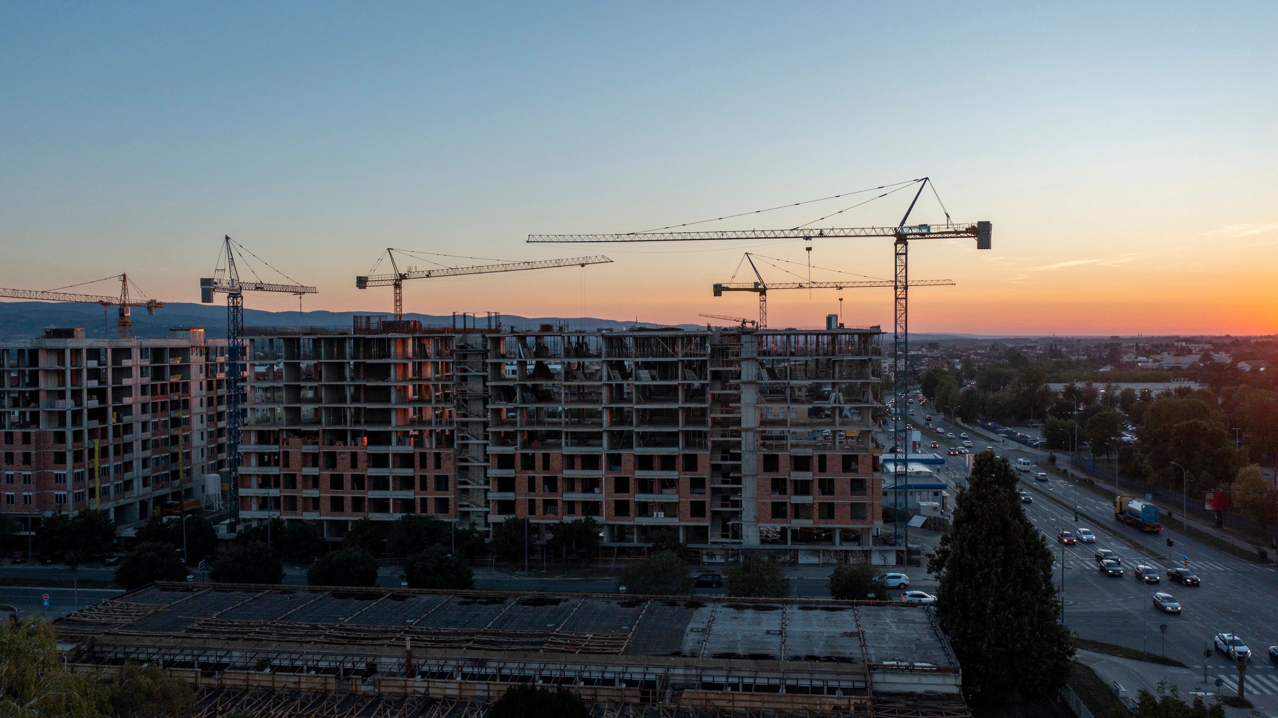 Commercial property maintenance context